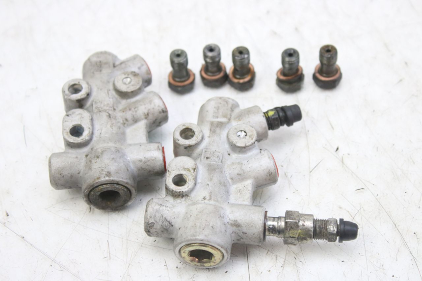 photo de ROZDZIELACZ HAMULCA PIAGGIO MP3 RL 250 (2006 - 2010) - Widok główny