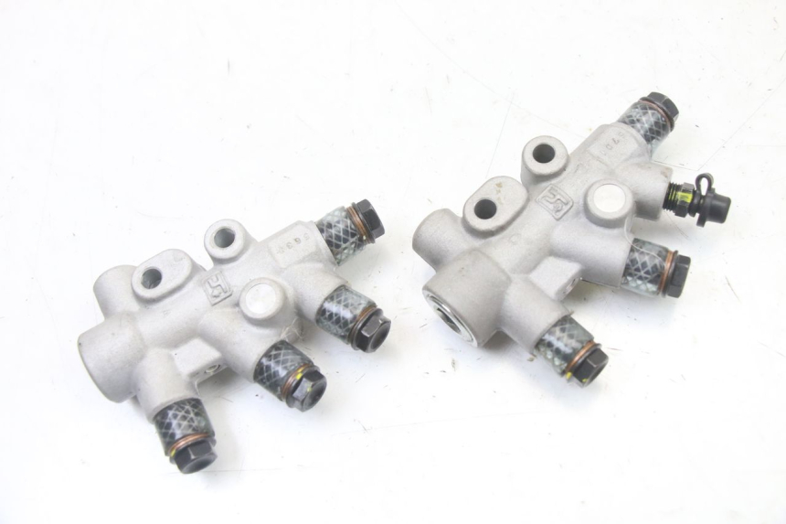 photo de ROZDZIELACZ HAMULCA PIAGGIO MP3 500 (2014 - 2017) - Szczegół części