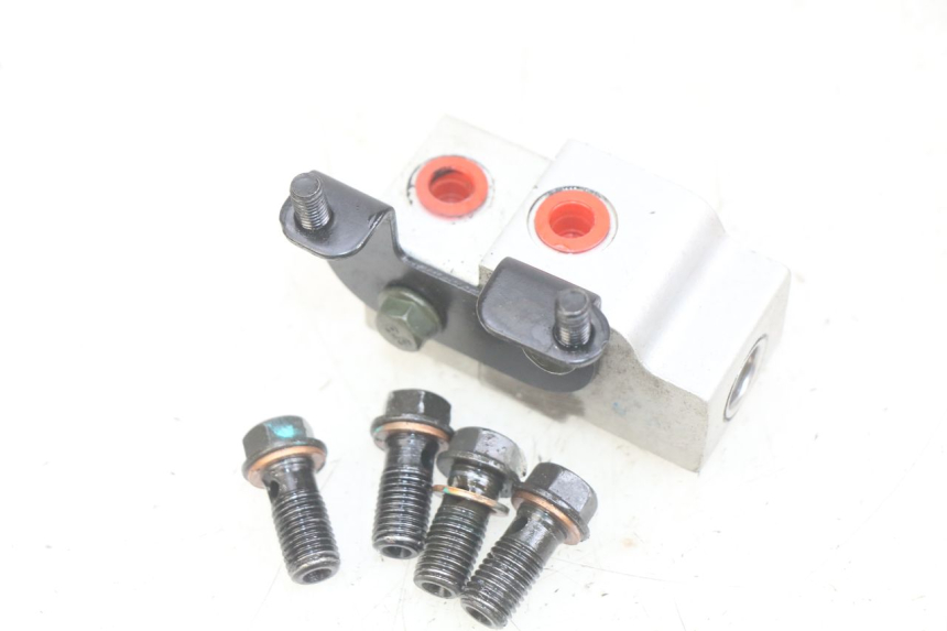 photo de ROZDZIELACZ HAMULCA PEUGEOT TWEET 125 (2018 - 2021) - Szczegół części