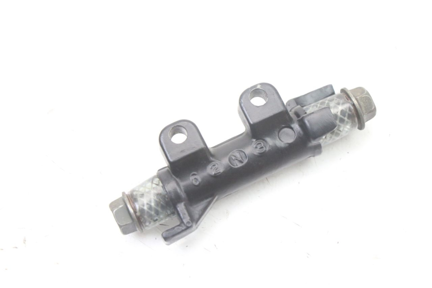 photo de ROZDZIELACZ HAMULCA YAMAHA FZS FAZER 600 (2001 - 2003) - Inny kąt widzenia