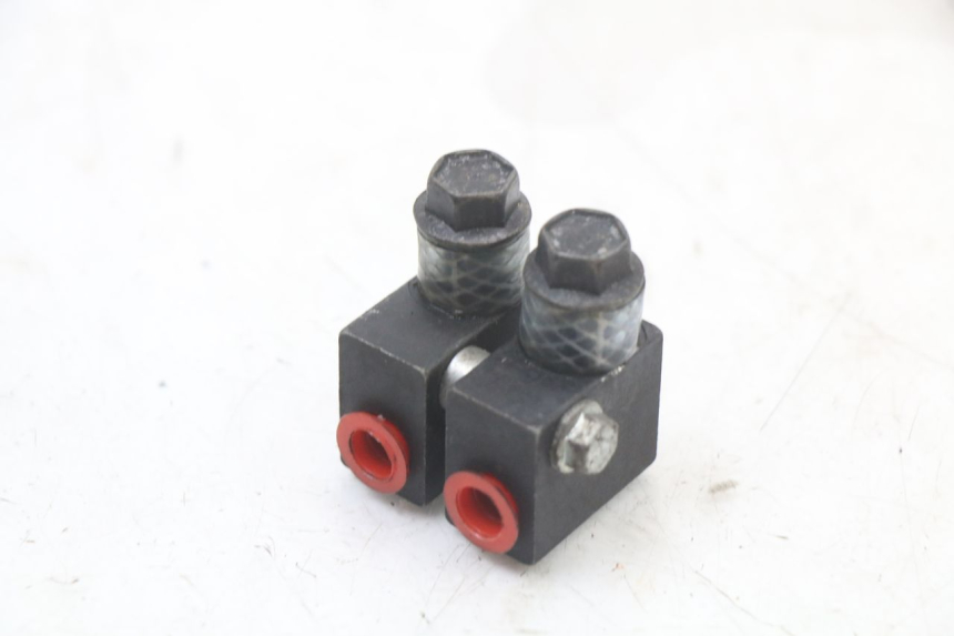 photo de ROZDZIELACZ HAMULCA YAMAHA XJ6 ABS 600 (2008 - 2016) - Szczegół części