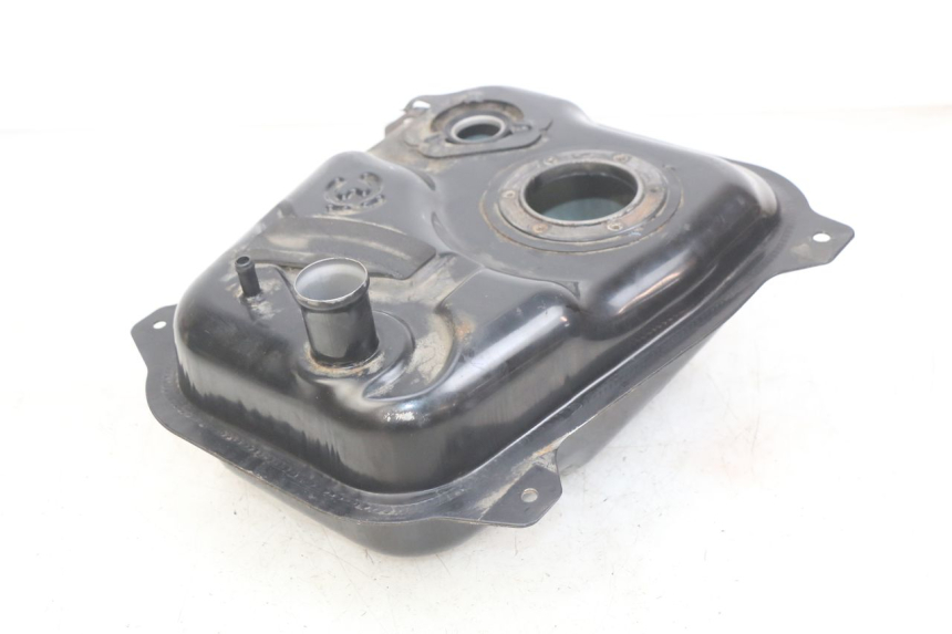 photo de ZBIORNIK PALIWA KYMCO AGILITY 16+ 4T 50 (2018 - 2023) - Widok ogólny