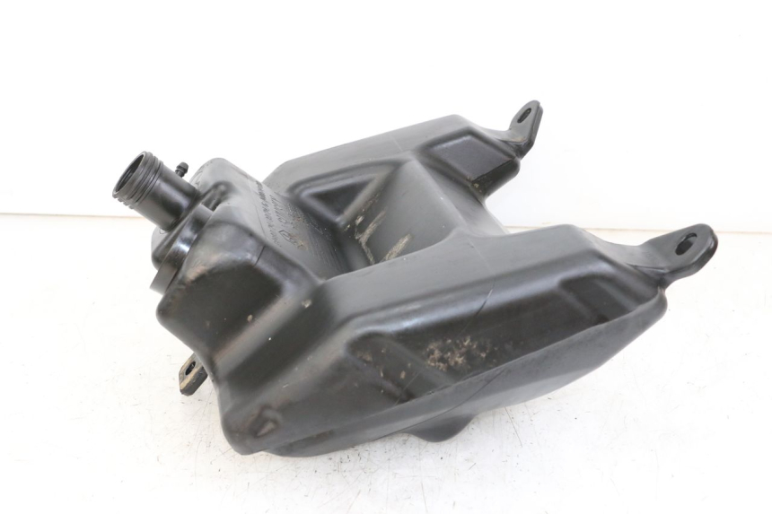 photo de ZBIORNIK PALIWA APRILIA SR MOTARD 50 (2012 - 2018) - Zoom stanu zużycia