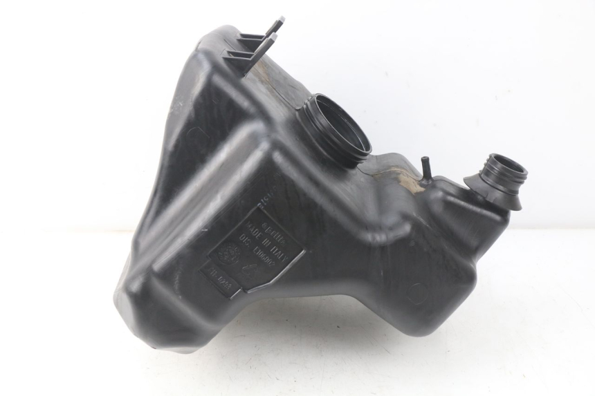 photo de ZBIORNIK PALIWA APRILIA ATLANTIC 125 (2003 - 2009) - Zbliżenie techniczne