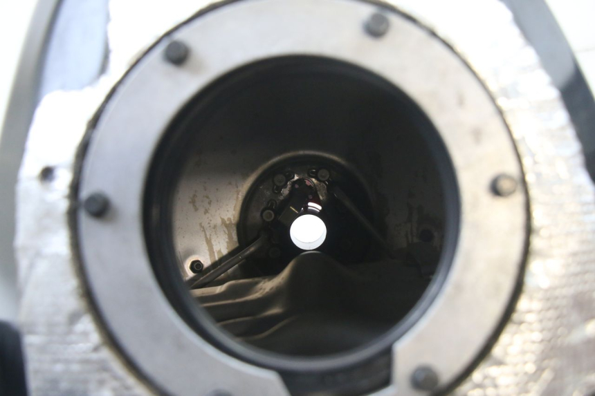 photo de ZBIORNIK PALIWA BMW S RR ABS S1000RR 1000 (2015 - 2018) - Inny kąt widzenia