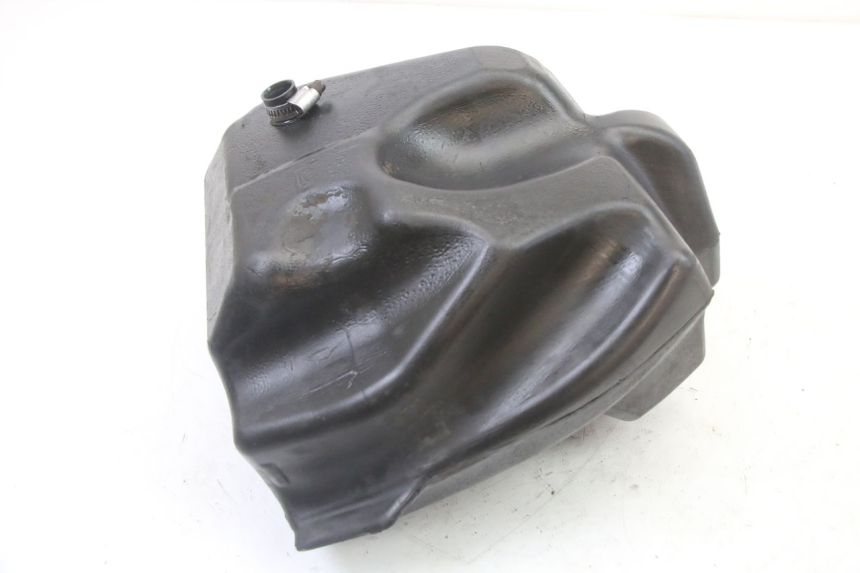 photo de ZBIORNIK PALIWA MBK BOOSTER SPIRIT NAKED 50 (2004 - 2017) - Inny kąt widzenia