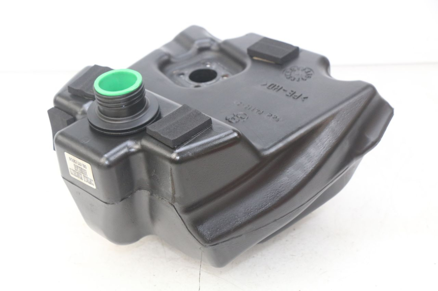 photo de ZBIORNIK PALIWA YAMAHA BW'S EASY 50 (2013 - 2016) - Inny kąt widzenia