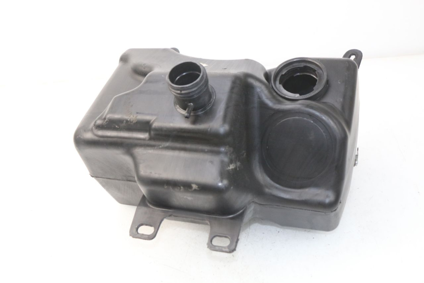 photo de ZBIORNIK PALIWA PIAGGIO CARNABY 125 (2007 - 2011) - Widok główny