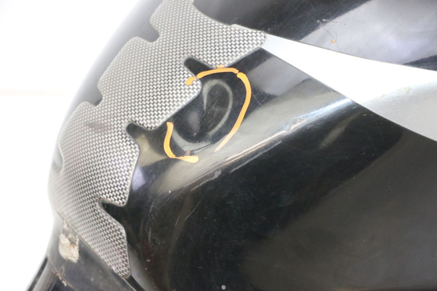 photo de ZBIORNIK PALIWA HONDA CBF 125 (2009 - 2015) - Zbliżenie komponentów