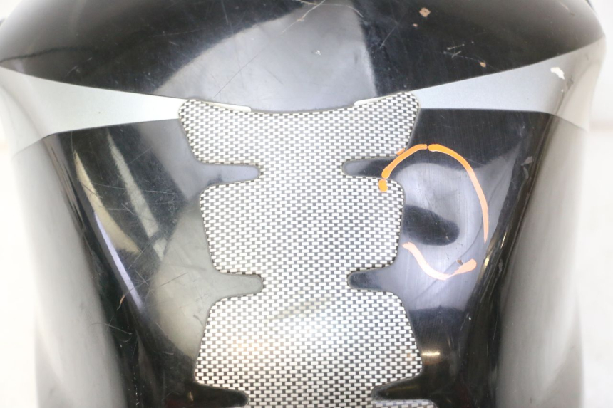 photo de ZBIORNIK PALIWA HONDA CBF 125 (2009 - 2015) - Oznaczenia i referencje