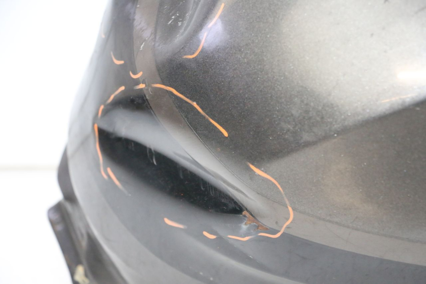 photo de ZBIORNIK PALIWA HONDA CBR F SC25 1000 (1989 - 1992) - Zbliżenie techniczne