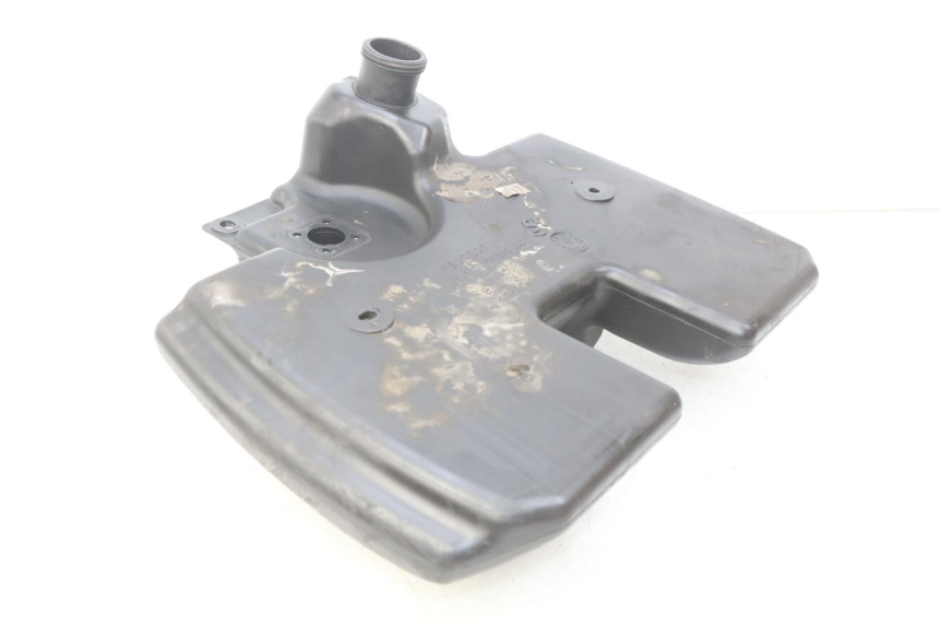 photo de ZBIORNIK PALIWA PEUGEOT CITYSTAR 50 (2013 - 2017) - Zbliżenie techniczne