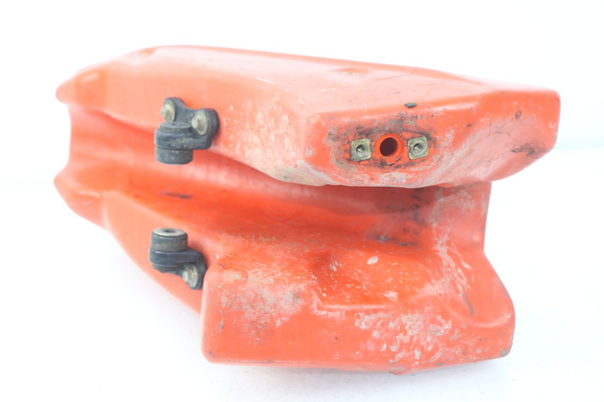 photo de ZBIORNIK PALIWA HONDA CR 125 (1989 - 1991) - Zbliżenie techniczne