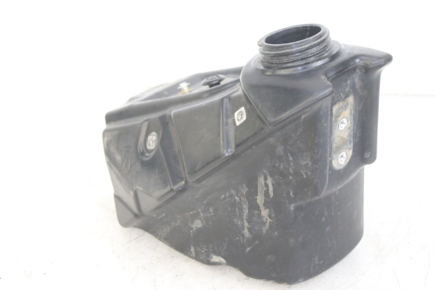 photo de ZBIORNIK PALIWA HONDA CRF 250 (2010 - 2013) - Zbliżenie techniczne