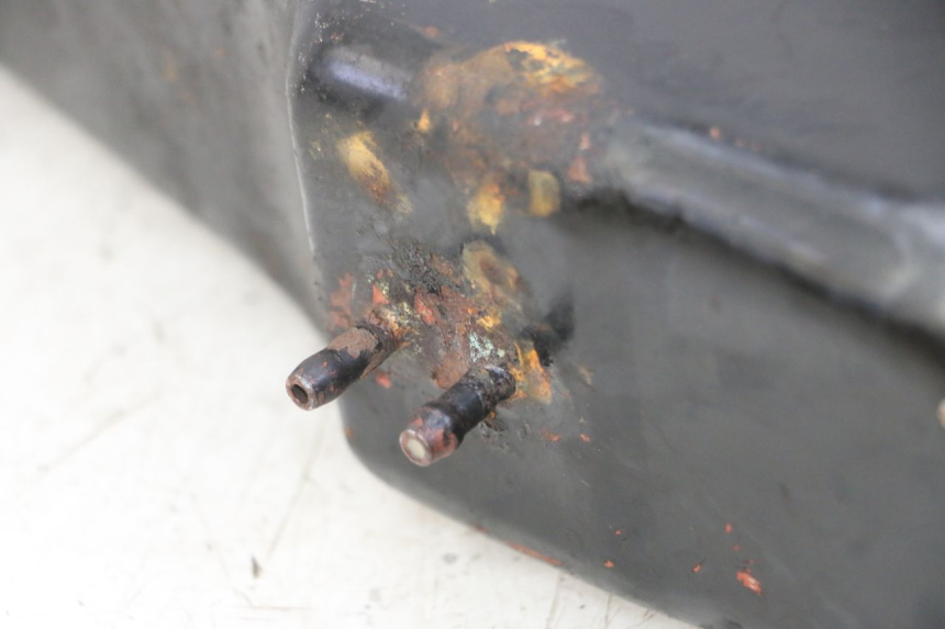 photo de ZBIORNIK PALIWA SKYTEAM DAX REPLICA 110 (2005 - 2015) - Punkty mocowania