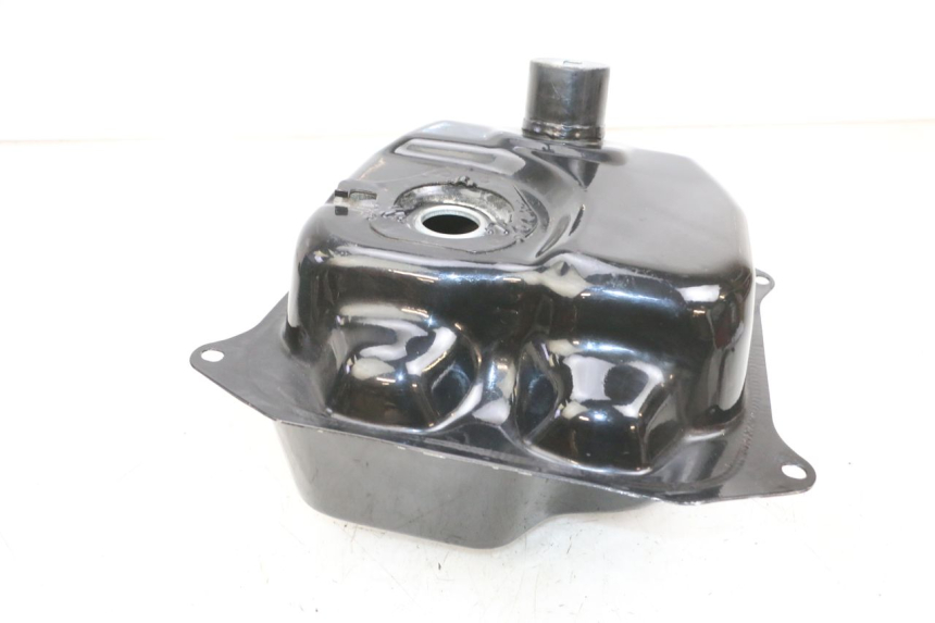 photo de ZBIORNIK PALIWA LONGJIA DIGITA 4T 50 (2019 - 2022) - Stan powierzchni