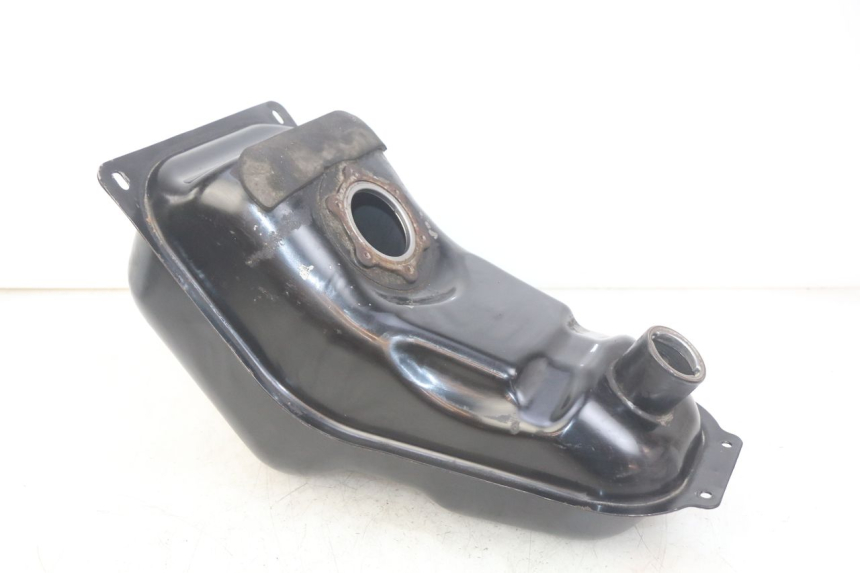 photo de ZBIORNIK PALIWA KYMCO DINK STREET 125 (2009 - 2014) - Zbliżenie techniczne