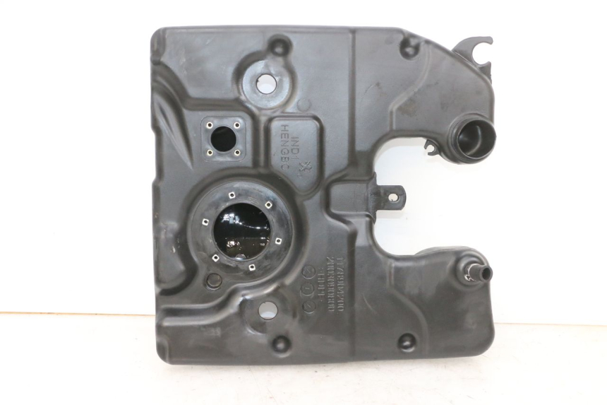 photo de ZBIORNIK PALIWA PEUGEOT DJANGO 4T 50 (2014 - 2019) - Widok główny