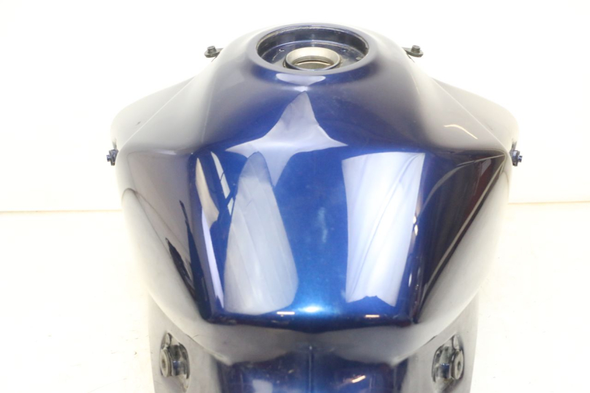 photo de ZBIORNIK PALIWA SUZUKI DL V STROM 1000 (2002 - 2007) - Zbliżenie komponentów