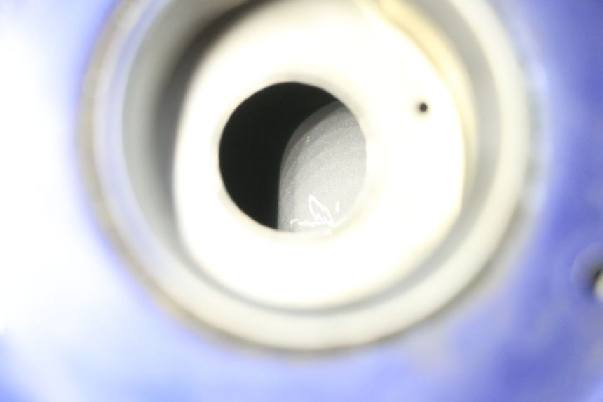 photo de ZBIORNIK PALIWA SUZUKI DL V STROM 1000 (2002 - 2007) - Zbliżenie techniczne