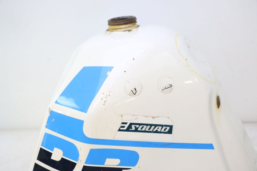photo de ZBIORNIK PALIWA SUZUKI DR S 600 (1985 - 1989) - Zoom jakości