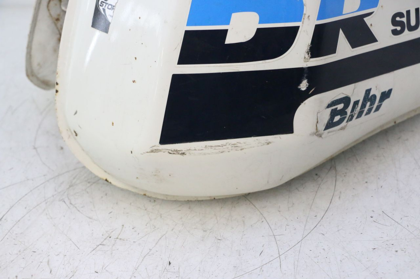 photo de ZBIORNIK PALIWA SUZUKI DR S 600 (1985 - 1989) - Zoom stanu zużycia