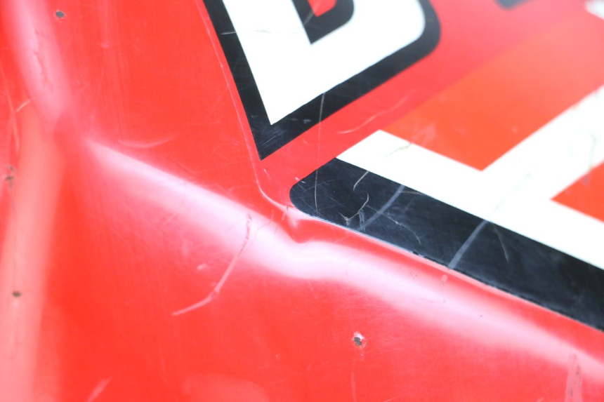 photo de ZBIORNIK PALIWA YAMAHA DTLC 125 (1982 - 1987) - Inny kąt widzenia