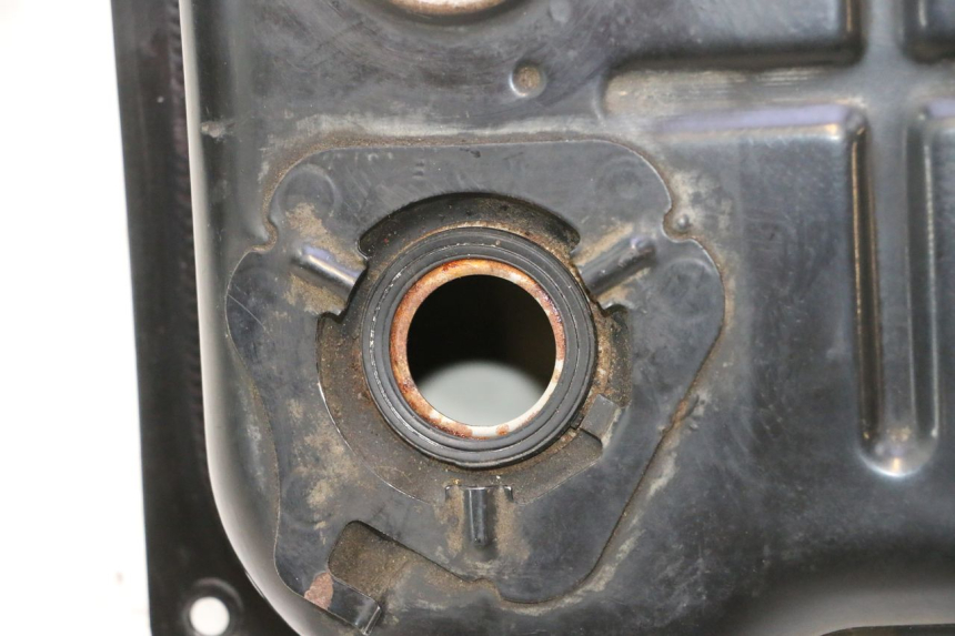 photo de ZBIORNIK PALIWA CF MOTO E-CHARM 125 (2005 - 2008) - Zbliżenie techniczne
