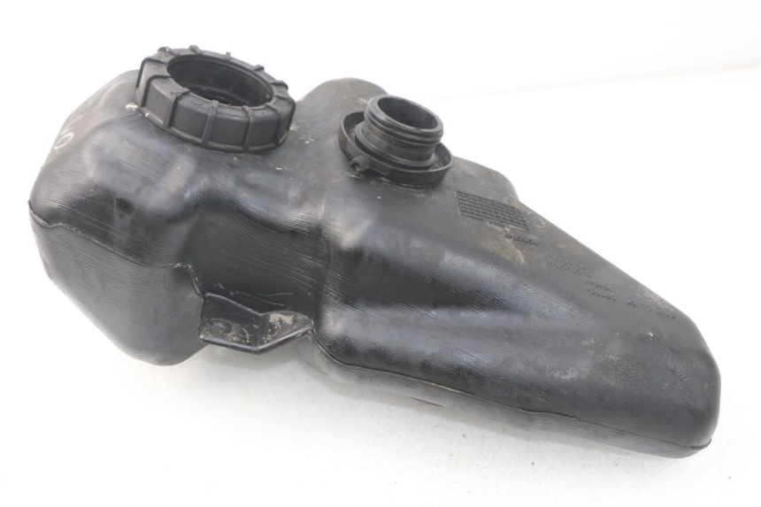 photo de ZBIORNIK PALIWA PEUGEOT ELYSTAR 125 (2002 - 2007) - Inny kąt widzenia