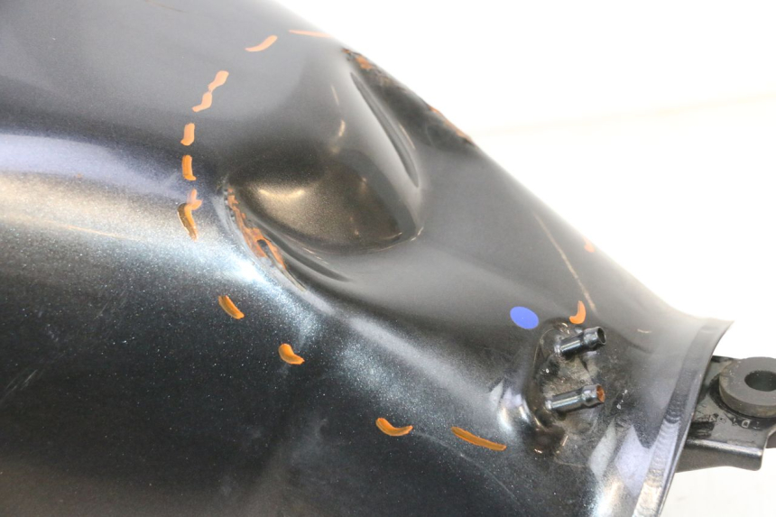 photo de ZBIORNIK PALIWA KAWASAKI ER-6 ER6 F ABS 650 (2012 - 2016) - Szczegóły charakterystyczne