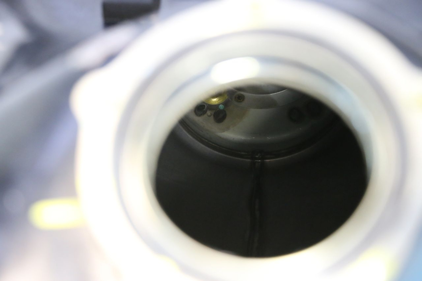photo de ZBIORNIK PALIWA KAWASAKI ER-6 ER6 F ABS 650 (2012 - 2016) - Zoom stanu zużycia