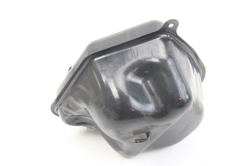 photo de ZBIORNIK PALIWA JM MOTORS EVOLIS 4T 50 (2018 - 2022) - Zbliżenie techniczne