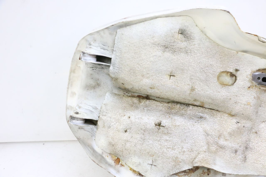 photo de ZBIORNIK PALIWA YAMAHA FJ 36Y 1100 (1984 - 1985) - Zoom stanu zużycia