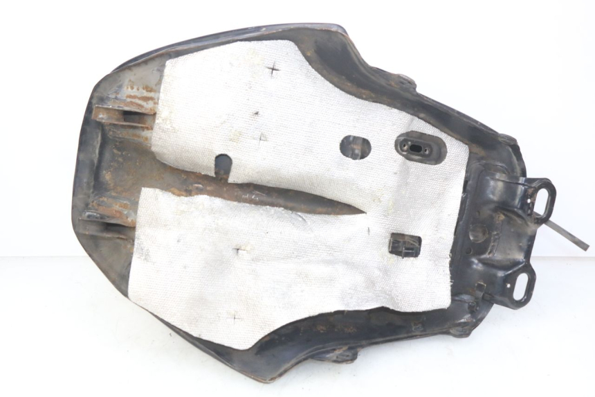 photo de ZBIORNIK PALIWA YAMAHA FJ 3CX 1200 (1986 - 1996) - Zbliżenie techniczne