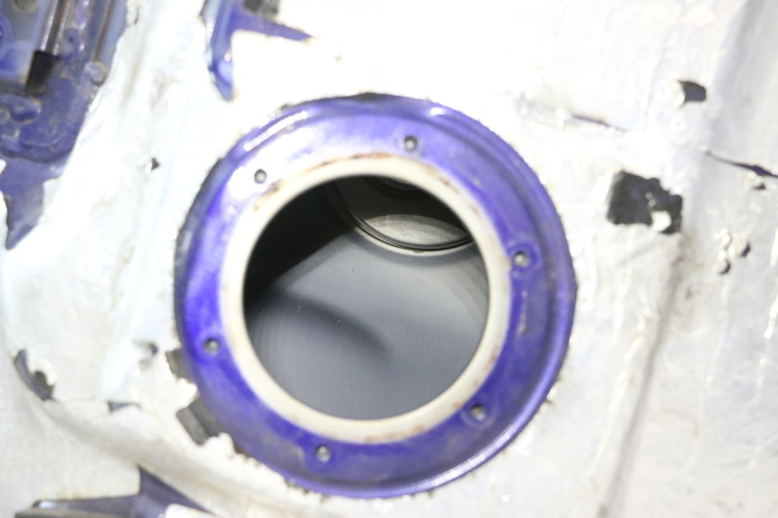 photo de ZBIORNIK PALIWA YAMAHA FJR 1300 (2001 - 2005) - Szczegół części