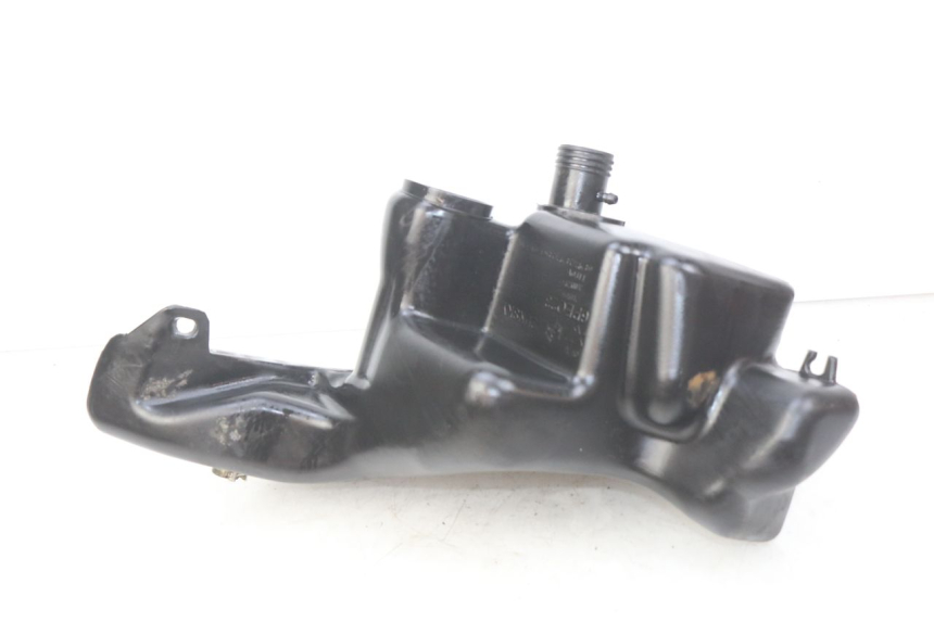 photo de ZBIORNIK PALIWA PIAGGIO FLY 2T 50 (2004 - 2017) - Zoom stanu zużycia