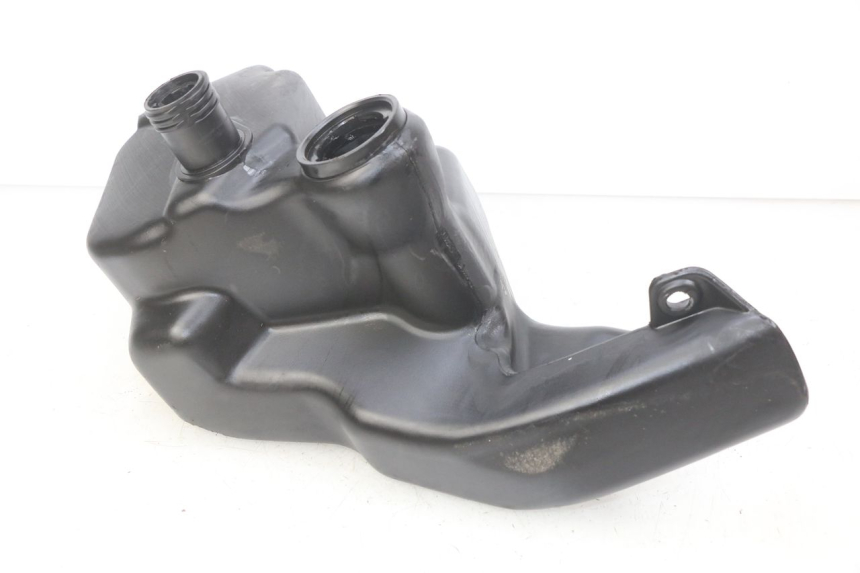 photo de ZBIORNIK PALIWA PIAGGIO FLY 100 (2006 - 2010) - Widok główny