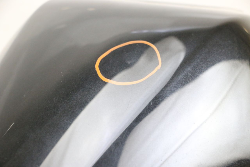 photo de ZBIORNIK PALIWA YAMAHA FZ6 N FAZER 600 (2004 - 2006) - Widok z bliska