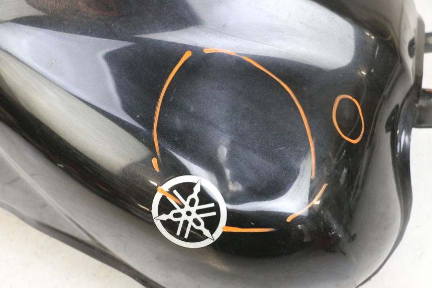 photo de ZBIORNIK PALIWA YAMAHA FZ6 N FAZER 600 (2004 - 2006) - Alternatywny kąt