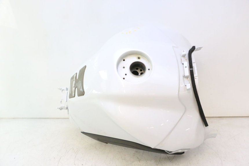 photo de ZBIORNIK PALIWA YAMAHA FZ8 800 (2010 - 2016) - Oznaczenia i referencje