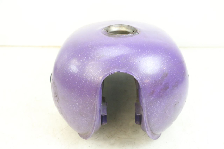 photo de ZBIORNIK PALIWA SUZUKI GN 125 (1997 - 2000) - Punkty mocowania