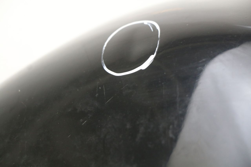 photo de ZBIORNIK PALIWA SUZUKI GSX-F GSX  F 1100 (1988 - 1994) - Zdjęcie dodatkowe