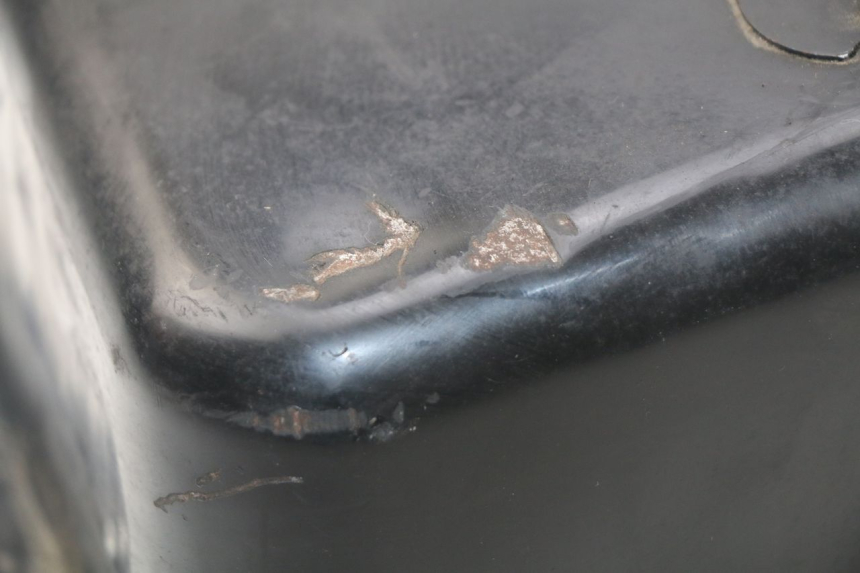 photo de ZBIORNIK PALIWA JONWAY GTX 2T 50 (2014 - 2020) - Zoom stanu zużycia