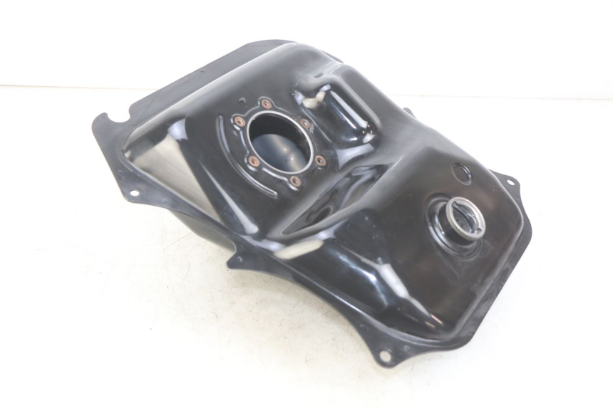 photo de ZBIORNIK PALIWA YAMAHA HW XENTER 125 (2011 - 2017) - Punkty mocowania