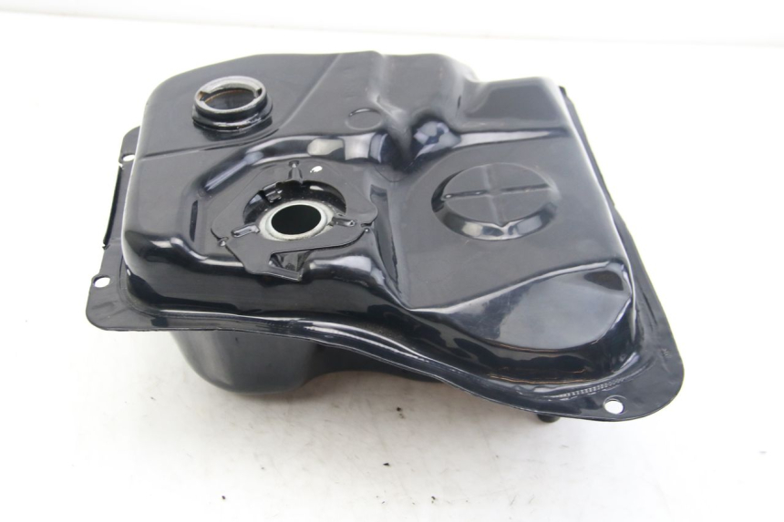 photo de ZBIORNIK PALIWA SYM JET 4 4T 50 (2018 - 2021) - Inny kąt widzenia