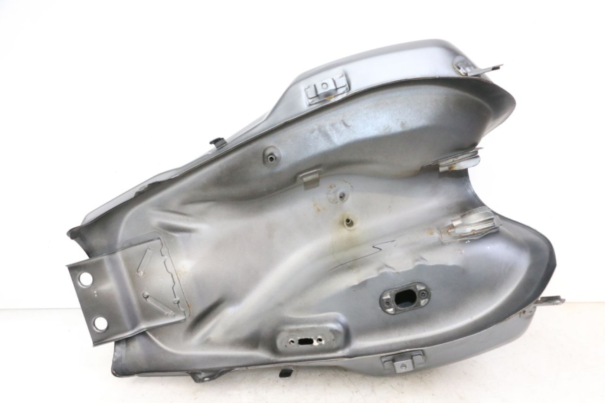 photo de ZBIORNIK PALIWA KIDEN KD125-G 125 (2018 - 2022) - Zoom stanu zużycia