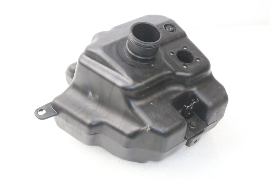 photo de ZBIORNIK PALIWA PEUGEOT KISBEE 4T 50 (2010 - 2017) - Widok główny