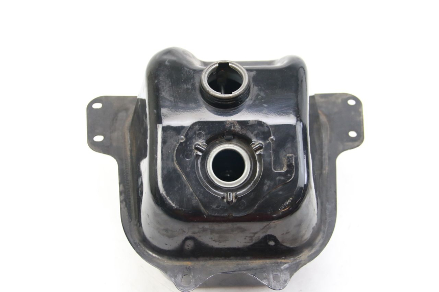 photo de ZBIORNIK PALIWA ORCAL KITE 4T 50 (2019 - 2023) - Zoom stanu zużycia