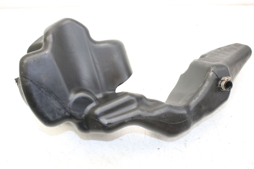 photo de ZBIORNIK PALIWA PIAGGIO LIBERTY 4T 50 (2004 - 2008) - Zoom stanu zużycia