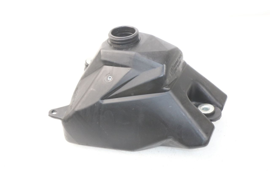 photo de ZBIORNIK PALIWA YCF LITE F 125 - Zoom stanu zużycia